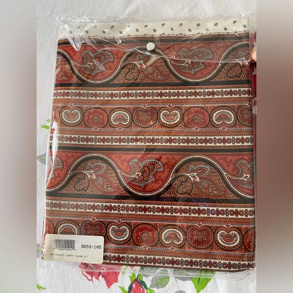 BNWT Quilt”Liberty Square”Kit